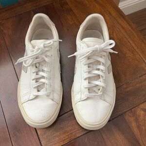 Veja Campo White Size 41